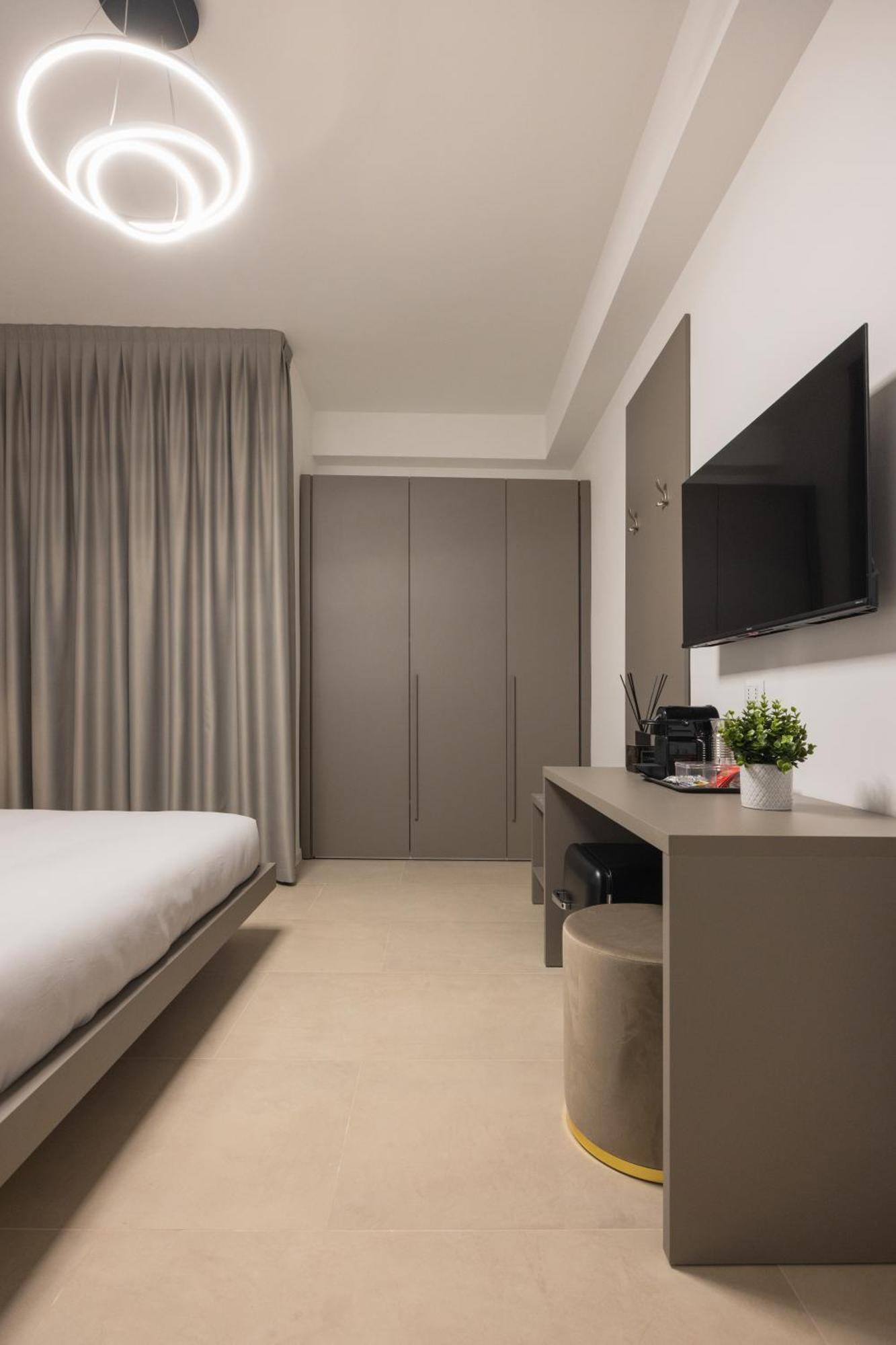 Luxury Station Suite Bologna Exterior photo
